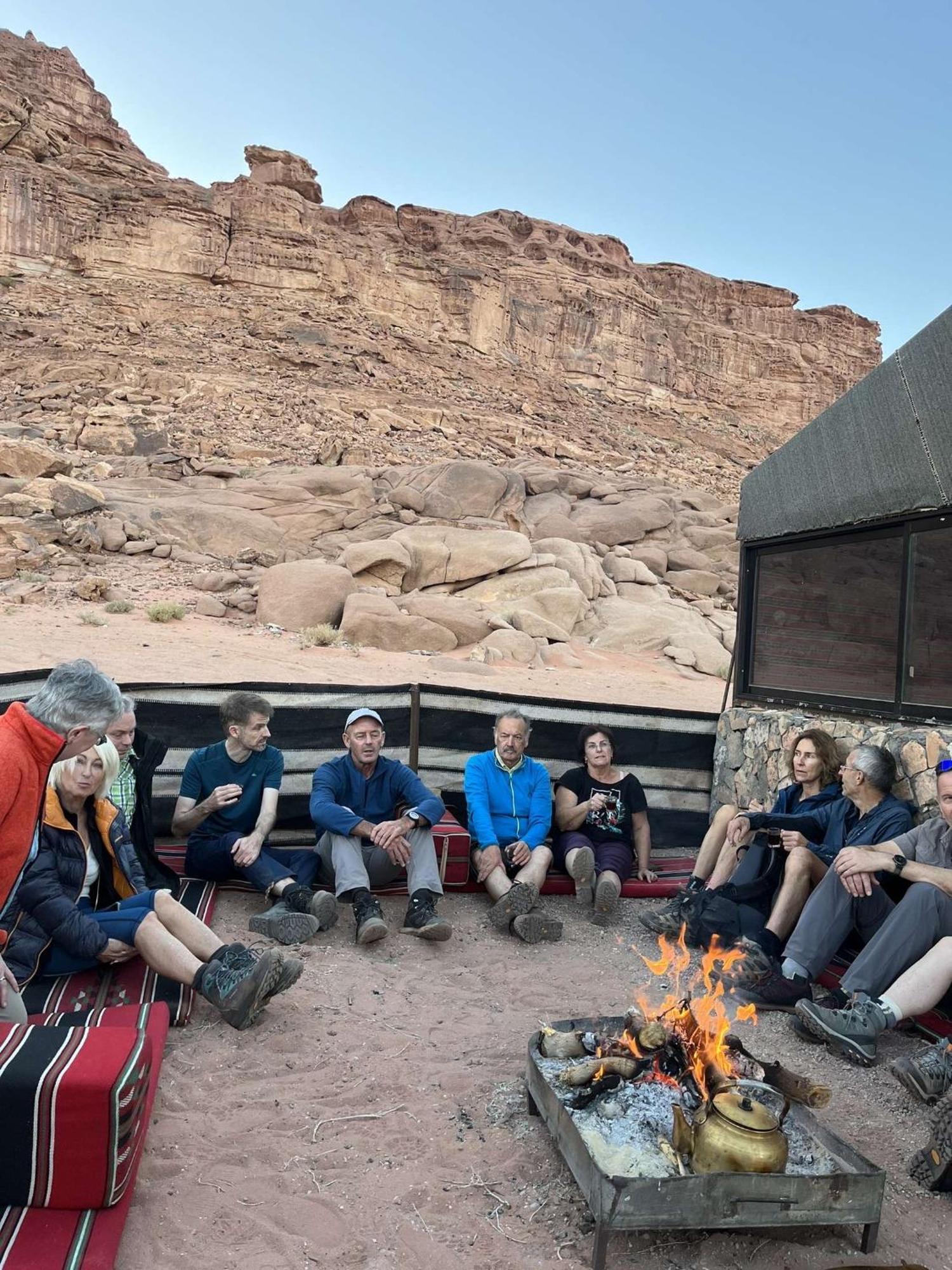 Hotel al-Qatar mountain camp Wadi Rum Exterior foto